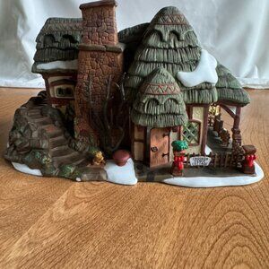 Dickens Village/Department 56 - Crooked Fence Cottage